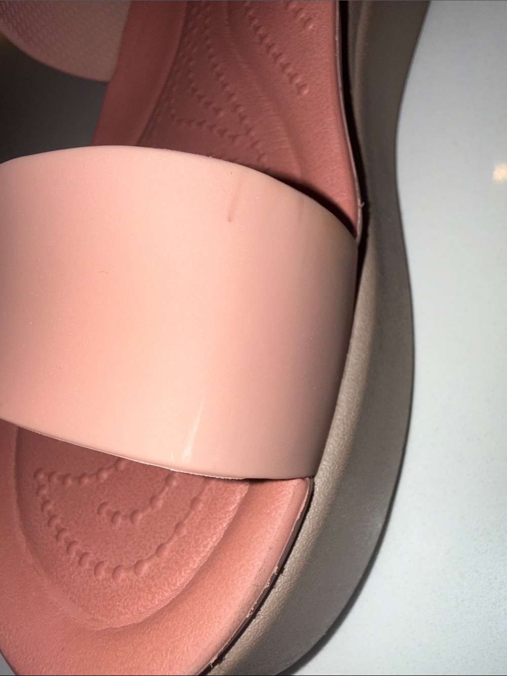 Crocs Brooklyn Low Wedge Sandals | Size 7 - Picture 10 of 11